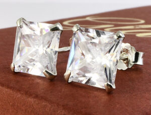 Strieborné náušnice