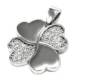 Strieborný prívesok