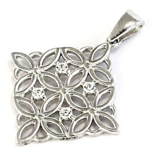 Strieborný prívesok