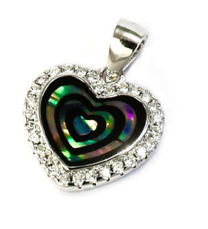 Strieborný prívesok