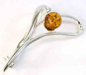 Strieborná brošňa 